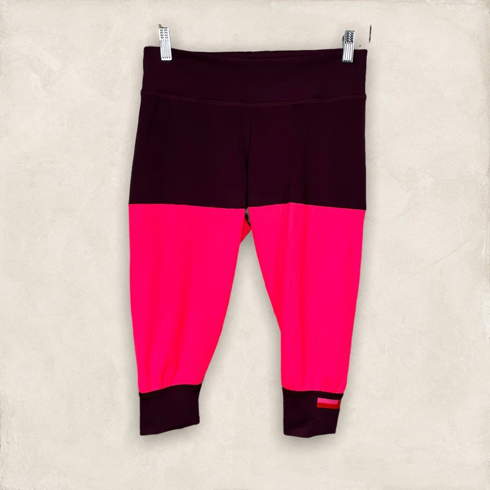 NWT Adidas by Stella McCartney SC 3/4 Tights Cropped Purple Pink Size Medium